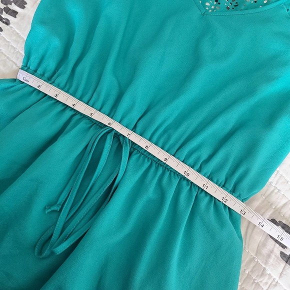 BEBOP | LASER CUTOUT DRESS - Picture 9 of 10